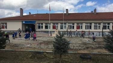 Afyonkarahisar-Sinanpaşa-Garipçe İlkokulu fotoğrafı