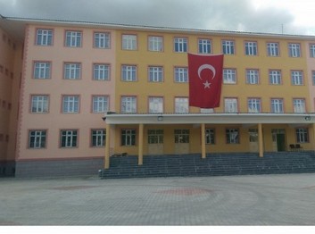 Muş-Malazgirt-Malazgirt Alpaslan Kız Anadolu İmam Hatip Lisesi fotoğrafı