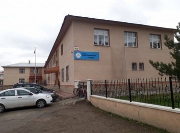 Sivas-Merkez-Başöğretmen Atatürk Ortaokulu fotoğrafı