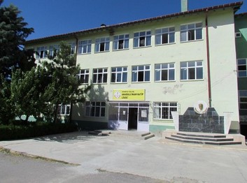 Isparta-Yalvaç-Yalvaç Anadolu İmam Hatip Lisesi fotoğrafı