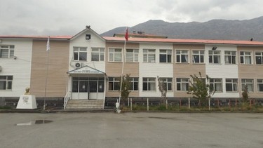 Bitlis-Merkez-Narlıdere Yatılı Bölge Ortaokulu fotoğrafı