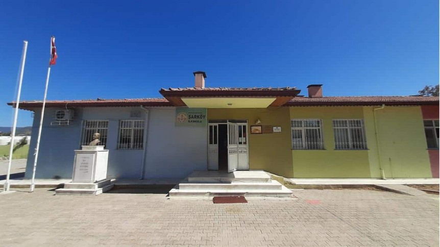 Balıkesir-Burhaniye-Şarköy Ortaokulu fotoğrafı