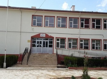 Konya-Hüyük-Kıreli Mesleki ve Teknik Anadolu Lisesi fotoğrafı