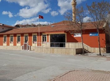 Konya-Meram-Meram Çayırbağı Tahsin-Özlem Bengisu Emiroğlu Ortaokulu fotoğrafı