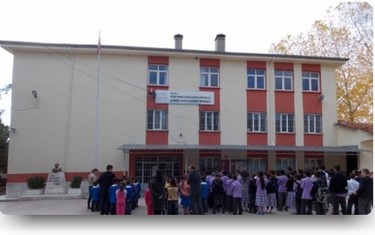 Denizli-Pamukkale-Güzelpınar Yavuzlar Balıkçılık A.Ş. Hacı Ömer Yavuz İlkokulu fotoğrafı