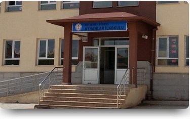 Nevşehir-Avanos-Ayhanlar İlkokulu fotoğrafı