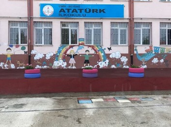 İzmir-Beydağ-Atatürk İlkokulu fotoğrafı