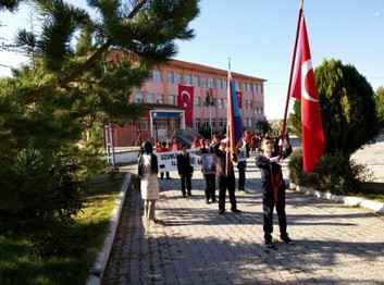 Yozgat-Boğazlıyan-Uzunlu Cumhuriyet Ortaokulu fotoğrafı