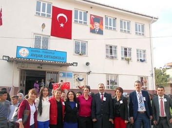 Manisa-Turgutlu-Avşar Ortaokulu fotoğrafı