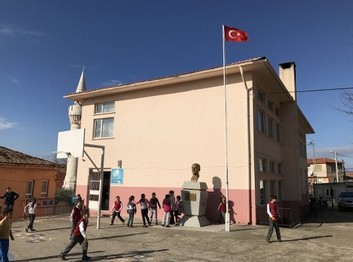 Balıkesir-Bandırma-Edincik Onsekizeylül İlkokulu fotoğrafı