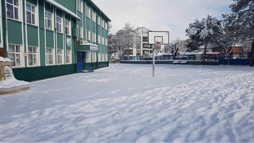 Bursa-Nilüfer-Akçalar Fahriye Sayarel Ortaokulu fotoğrafı