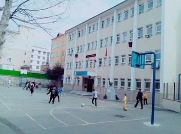 İstanbul-Pendik-Şehit Selçuk Beki Ortaokulu fotoğrafı