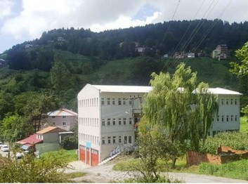 Trabzon-Düzköy-Çayırbağı İmam Hatip Ortaokulu fotoğrafı
