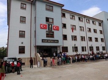 Mersin-Mut-Gazi Ortaokulu fotoğrafı
