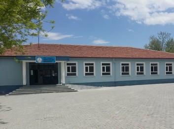 Konya-Cihanbeyli-Seniha Belgin Ortaokulu fotoğrafı