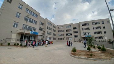 Manisa-Soma-Ayhan Şahenk Ortaokulu fotoğrafı