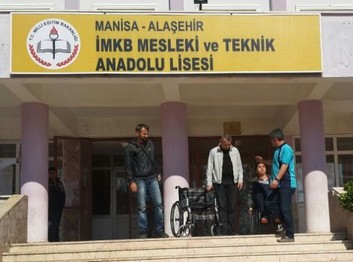 Manisa-Alaşehir-Alaşehir Borsa İstanbul Mesleki ve Teknik Anadolu Lisesi fotoğrafı