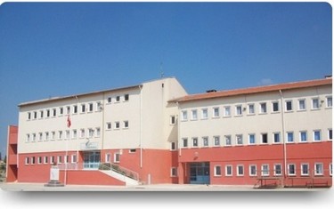 Manisa-Saruhanlı-Saruhanlı Nuriye İlkokulu fotoğrafı