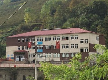 Trabzon-Akçaabat-Akçaköy Ortaokulu fotoğrafı