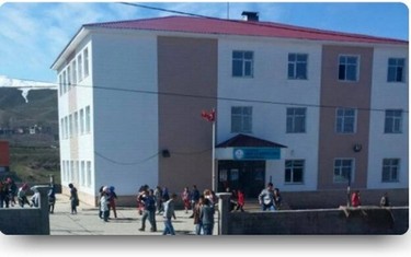 Bitlis-Güroymak-Şehit Er Mahfuz Urut Ortaokulu fotoğrafı
