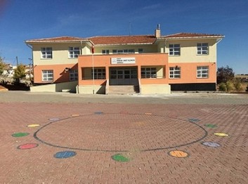 Kırşehir-Merkez-Menekşe Ahmet Yalçınkaya Anaokulu fotoğrafı