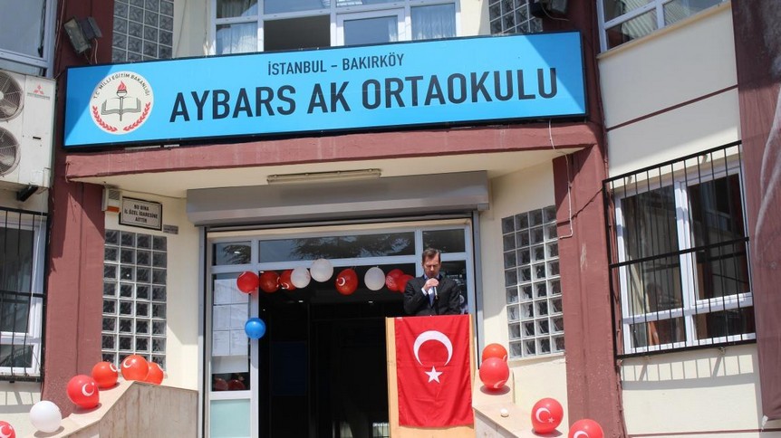 İstanbul-Bakırköy-Aybars Ak Ortaokulu fotoğrafı