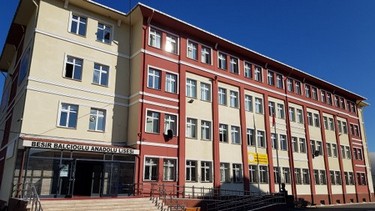 İstanbul-Beylikdüzü-Beşir Balcıoğlu Anadolu Lisesi fotoğrafı