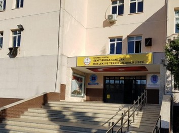 İstanbul-Kartal-Kartal Şehit Burak Cantürk Mesleki ve Teknik Anadolu Lisesi fotoğrafı