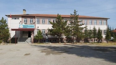Konya-Akşehir-Karahüyük Ali Akkanat İlkokulu fotoğrafı