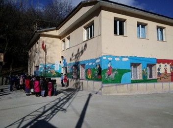 Erzurum-Uzundere-Cevizli İlkokulu fotoğrafı