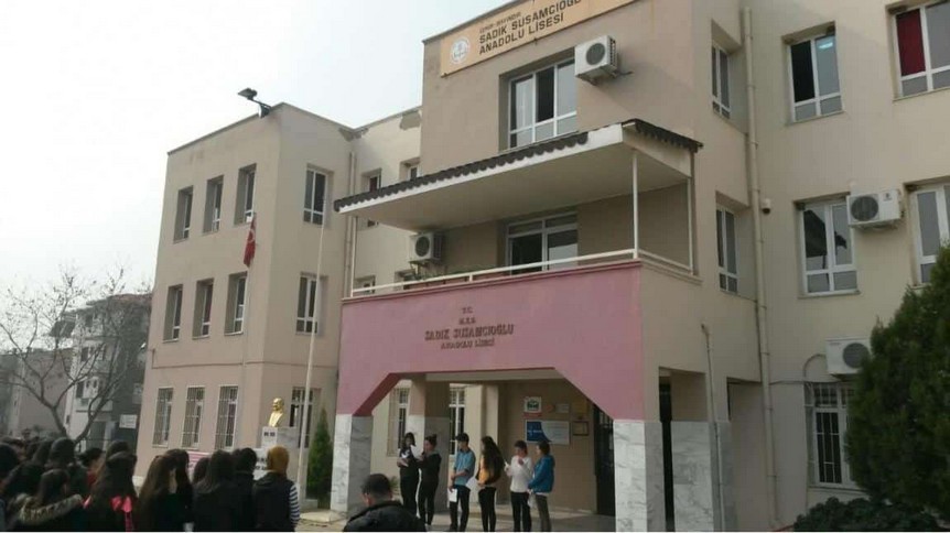 İzmir-Bayındır-Bayındır Sadık Susamcıoğlu Anadolu Lisesi fotoğrafı