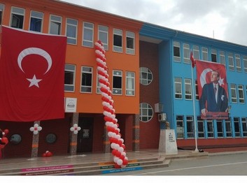 Hatay-Arsuz-Karaağaç Akdeniz Ortaokulu fotoğrafı