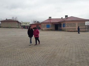 Diyarbakır-Ergani-Kesentaş Ortaokulu fotoğrafı