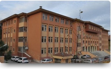 İstanbul-Üsküdar-Üsküdar Borsa İstanbul Mesleki ve Teknik Anadolu Lisesi fotoğrafı