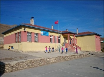 Afyonkarahisar-İscehisar-Cevizli İlkokulu fotoğrafı