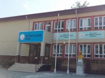 Hatay-Arsuz-Kışla Mehmet Ali Alpaydın Ortaokulu fotoğrafı