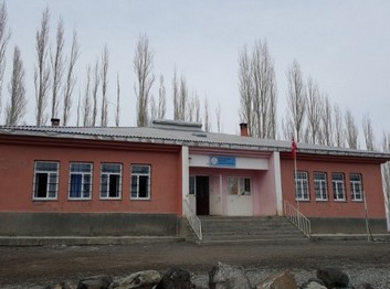 Kars-Kağızman-Kozlu Köyü İlkokulu fotoğrafı