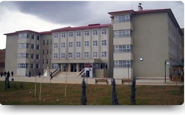 Hakkari-Yüksekova-TOKİ Anadolu Lisesi fotoğrafı