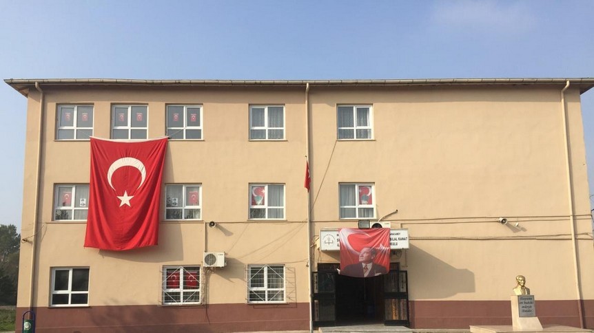 Bursa-Karacabey-Şehit Bilal Kanat İlkokulu fotoğrafı