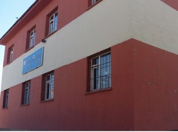 Hakkari-Yüksekova-5 Mayıs Ortaokulu fotoğrafı