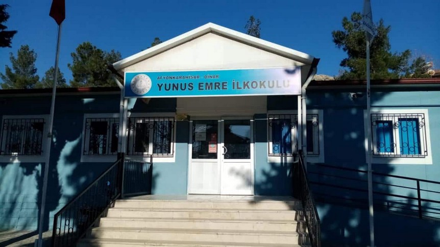 Afyonkarahisar-Dinar-Yunus Emre İlkokulu fotoğrafı
