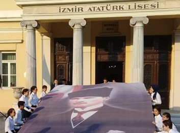 İzmir-Konak-Atatürk Lisesi fotoğrafı