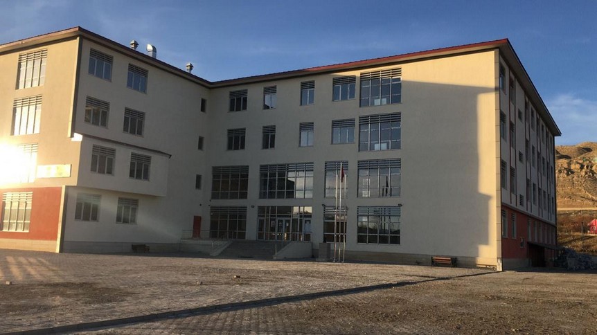 Erzurum-Narman-Narman Mecidiye Mesleki ve Teknik Anadolu Lisesi fotoğrafı