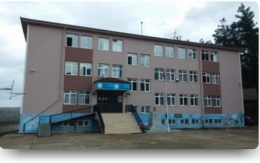 Amasya-Taşova-Ballıdere Ömer Saray Ortaokulu fotoğrafı