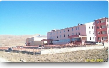 Kars-Sarıkamış-Şehit Polis Murat Ellik Yatılı Bölge Ortaokulu fotoğrafı