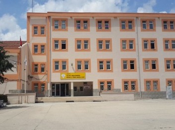 Amasya-Suluova-Suluova Adnan Menderes Mesleki ve Teknik Anadolu Lisesi fotoğrafı