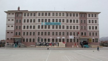 Konya-Meram-Necip Fazıl Kısakürek İmam Hatip Ortaokulu fotoğrafı