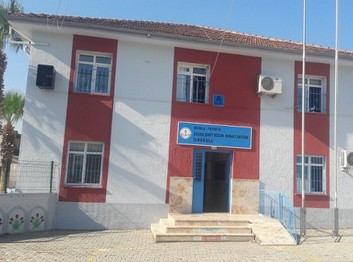 Muğla-Fethiye-Çalıca Şehit Sezgin Burak Cantürk İlkokulu fotoğrafı