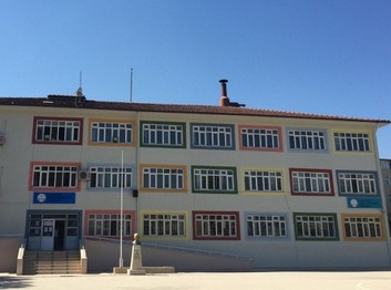 Tokat-Erbaa-Kemal Kıvırcıoğlu Ortaokulu fotoğrafı