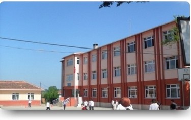 Samsun-Salıpazarı-Yavaşbey Ortaokulu fotoğrafı